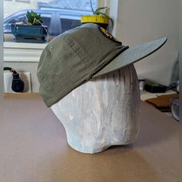 American Eagle Hat - Picture 3 of 7